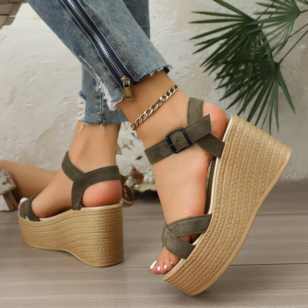 2026 Women Leisure Wedge Heel Sandals New Summer Light Thick-soled Sandals Women  Platform Wedges Heeled Sandalias 326
