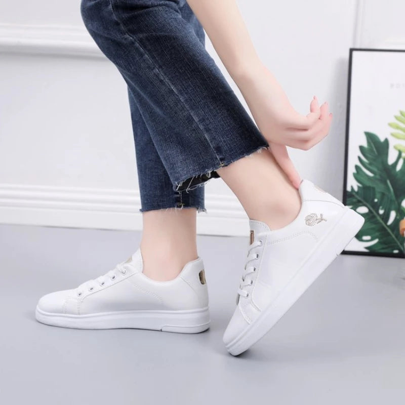 Shoes Women Running Spring Autumn Fashion White Breathable Embroidered Flower Lace-Up Casual Sneakers Zapatos De Mujer