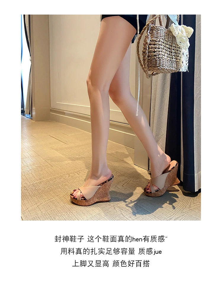 Wedge Heel Platform Thick Sole Peep Toe Sandals 2026 Summer New Style Women's Shoes for Outdoor Wear