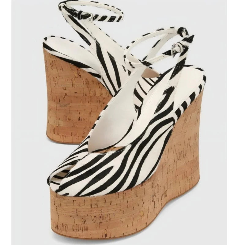 Highquality Wooden Patterned Wedge Heelwith Thicksole Andexposed Toebuckle Strap Sandals Forwomen's Banquets InEurope AndAmerica