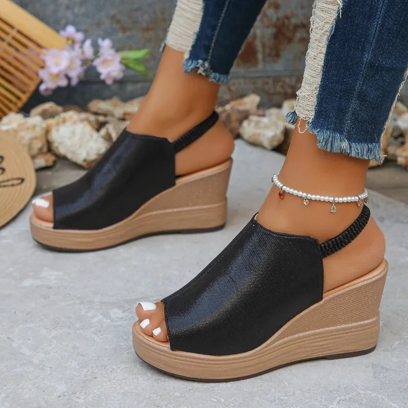 2026 New Gold Wedge Heeled Sandals Women Lightweight Thick Bottom Summer Sandals Woman Plus Size Platform Beach Sandles Female