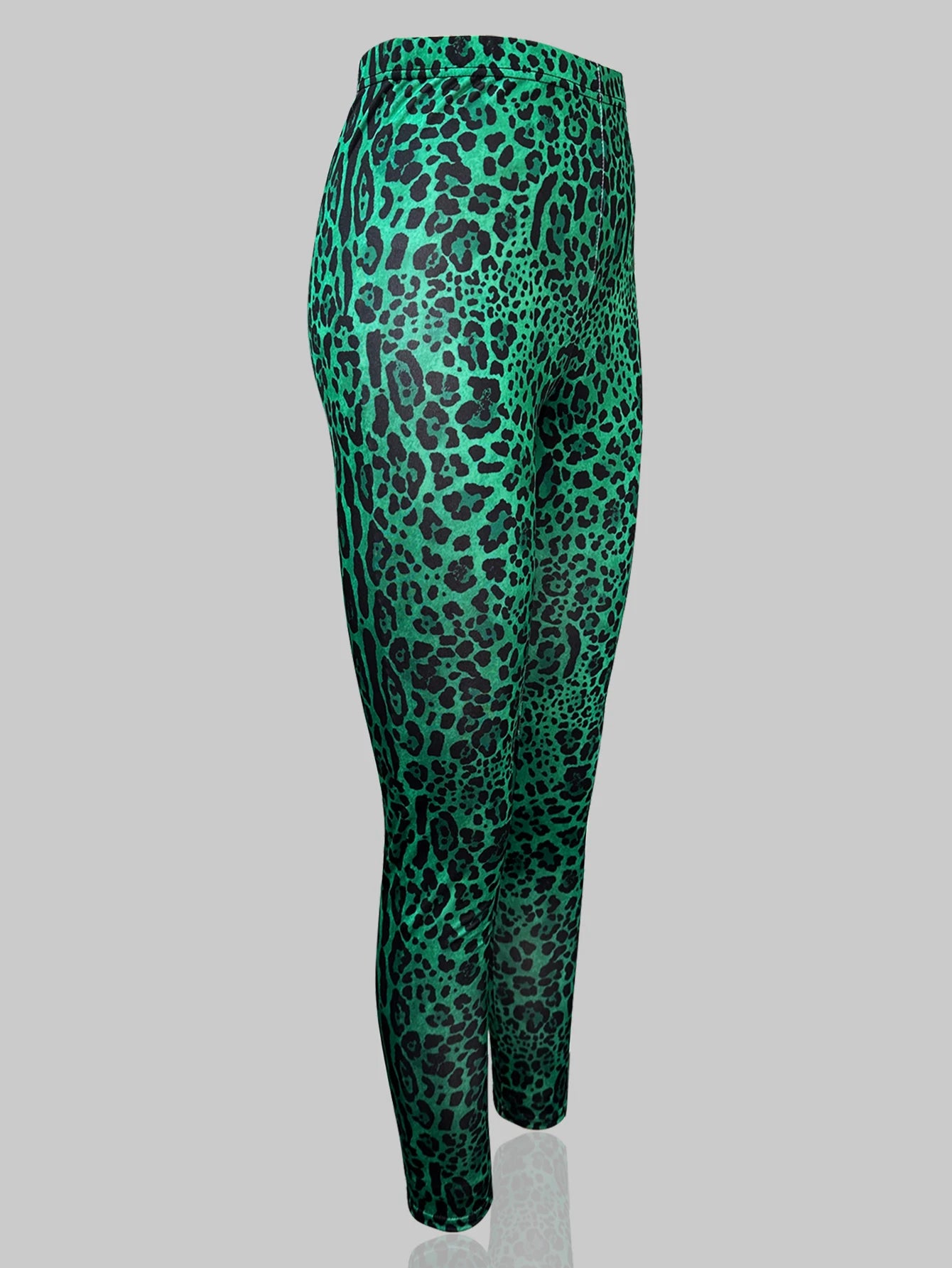 New Green Leopard Print Tight Leggings Europe And The United States Casual Fashion Elastic Yoga Sports Nine-point Pants Women