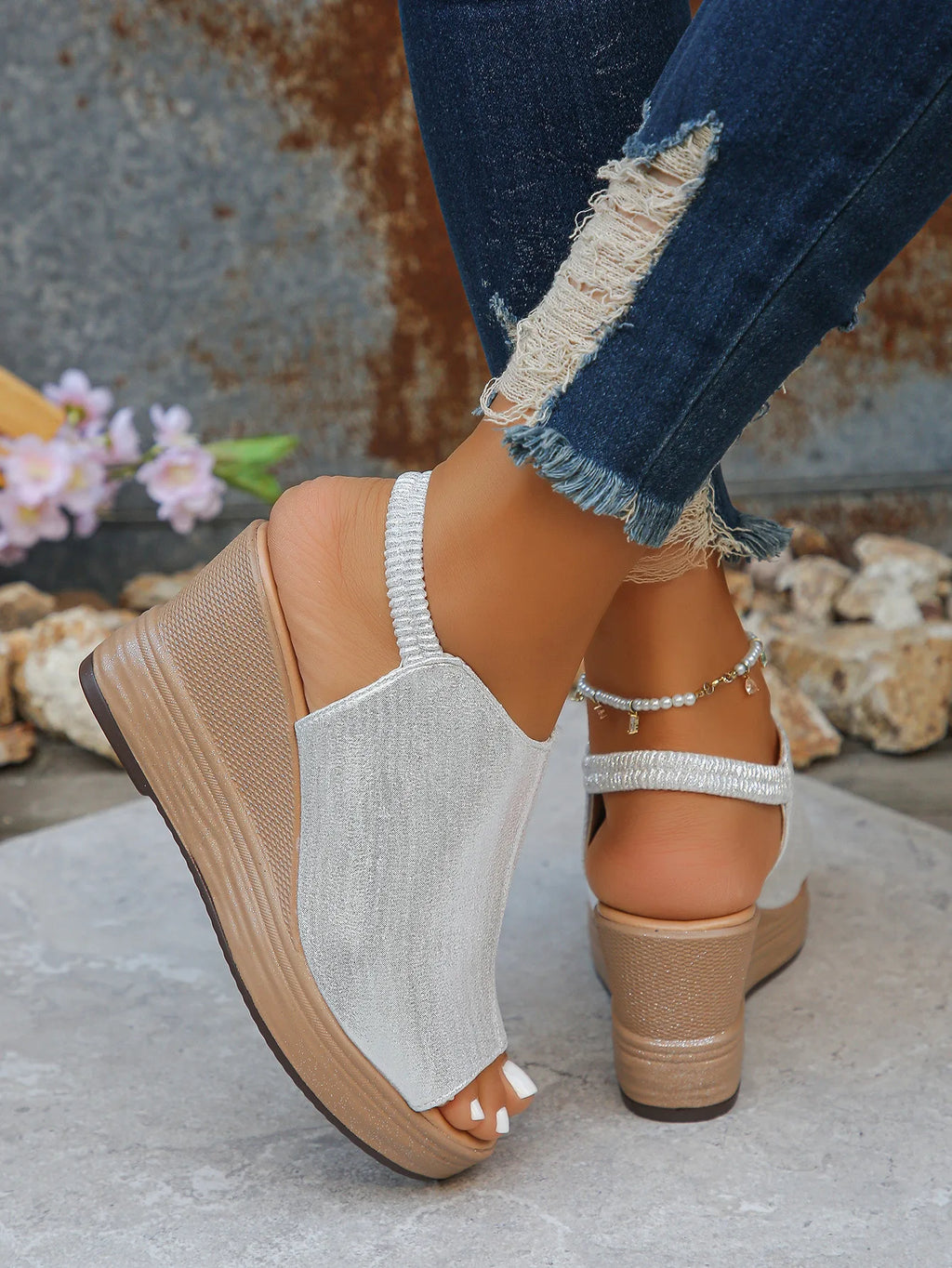 2026 New Gold Wedge Heeled Sandals Women Lightweight Thick Bottom Summer Sandals Woman Plus Size Platform Beach Sandles Female