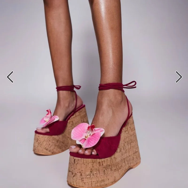Highquality Wooden Patterned Wedge Heelwith Thicksole Andexposed Toebuckle Strap Sandals Forwomen's Banquets InEurope AndAmerica