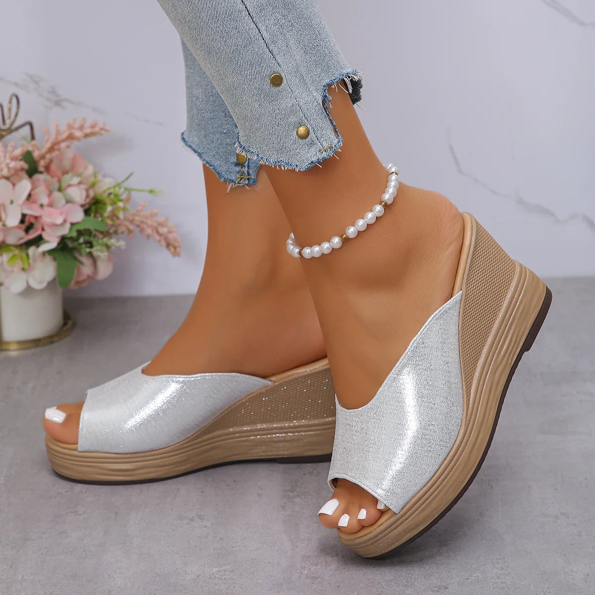 2026 New Gold Wedge Heeled Sandals Women Lightweight Thick Bottom Summer Sandals Woman Plus Size Platform Beach Sandles Female