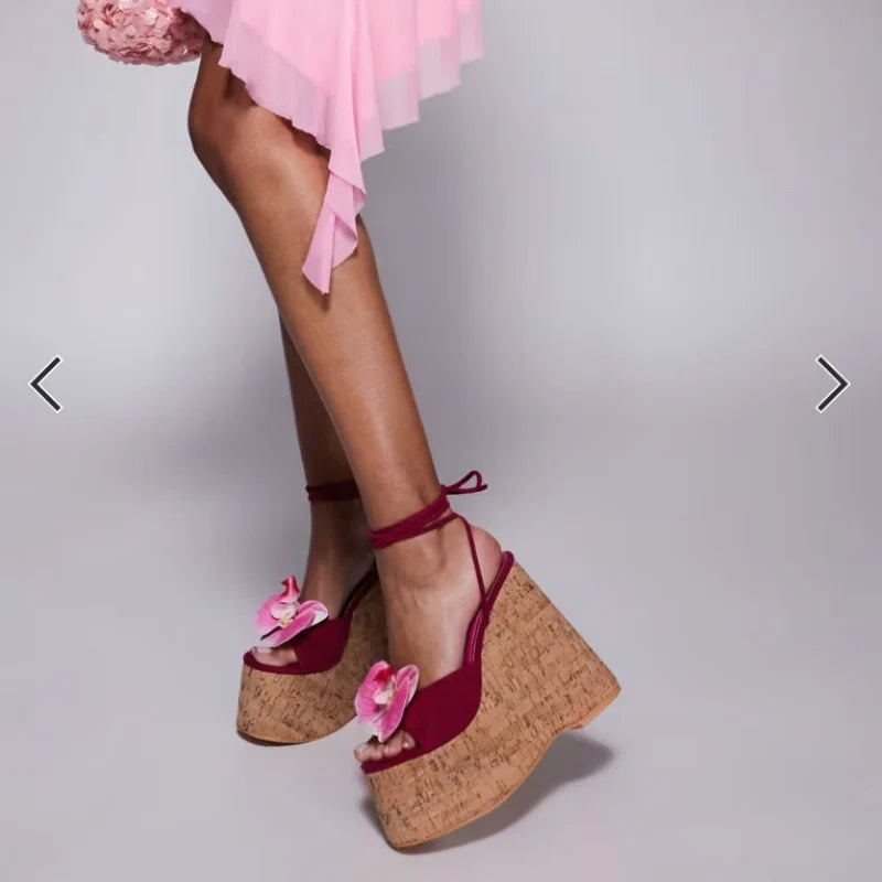 Highquality Wooden Patterned Wedge Heelwith Thicksole Andexposed Toebuckle Strap Sandals Forwomen's Banquets InEurope AndAmerica