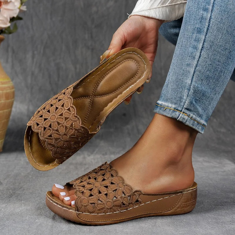 New Wedge Sandals Women Slippers Summer Platforms Shoes Floral Heel Slippers Comfortable Round Toe Slip-On Sandals Slides Women