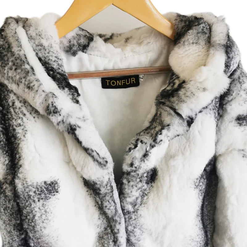 2025 New Genuine Real Rabbit Fur With Hood Overcoat For Women Genuine Luxury High Qualiry Factory Full Natural Ladies Jacker