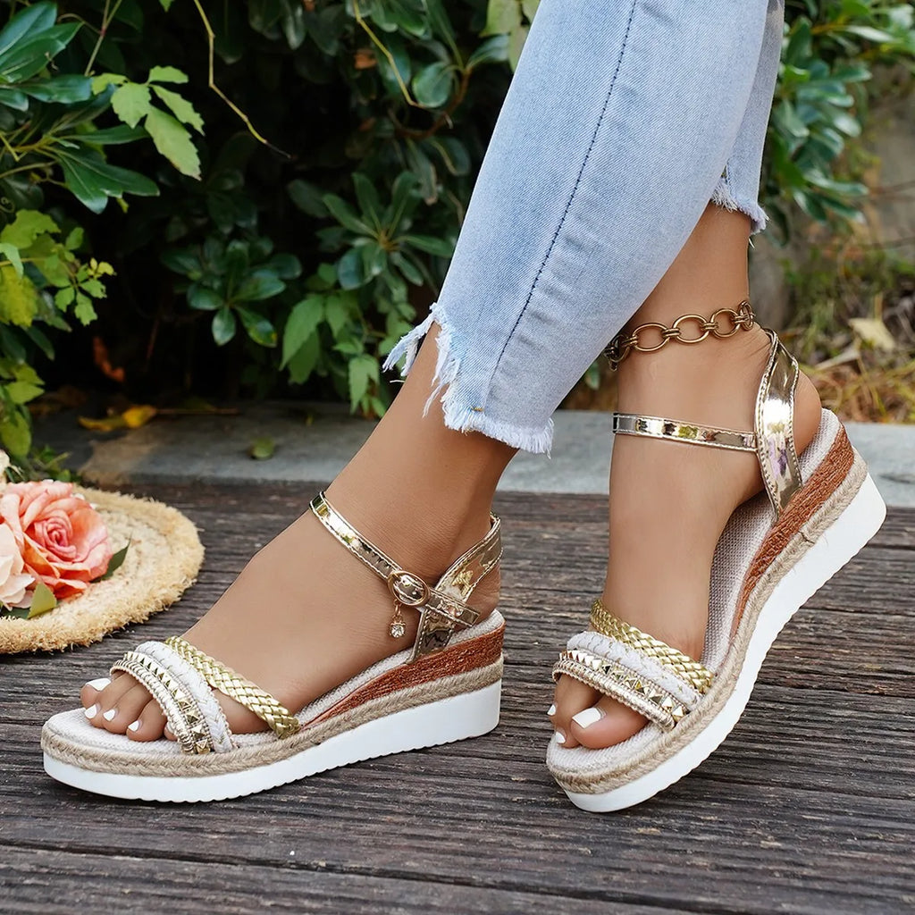 Women's Sandals Fashion Wedge Platform Sandals Luxury Golden Leather Sandals for Women Casual Beach Shoes Sandalias De Mujer