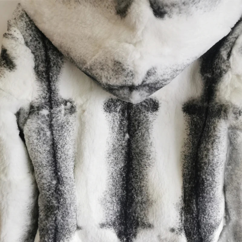 2025 New Genuine Real Rabbit Fur With Hood Overcoat For Women Genuine Luxury High Qualiry Factory Full Natural Ladies Jacker