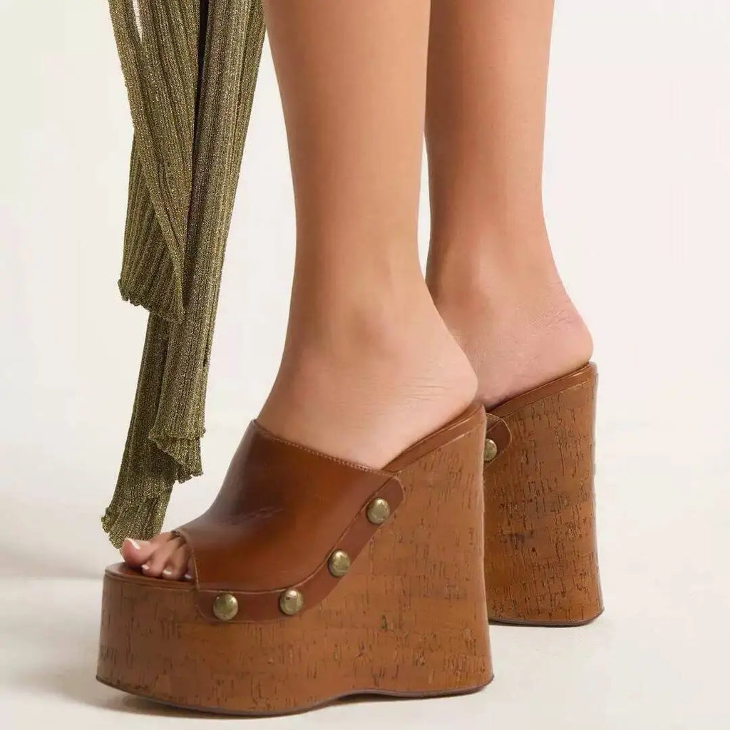 Ladies' Summer Wedge Heel Thick Soled Sandals with Wood Grain Rivets, Waterproof Platform, Thick High Heels, and Sandals