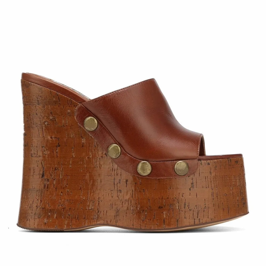 Ladies' Summer Wedge Heel Thick Soled Sandals with Wood Grain Rivets, Waterproof Platform, Thick High Heels, and Sandals