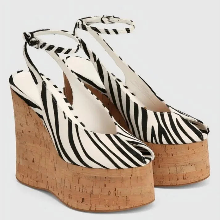 Highquality Wooden Patterned Wedge Heelwith Thicksole Andexposed Toebuckle Strap Sandals Forwomen's Banquets InEurope AndAmerica